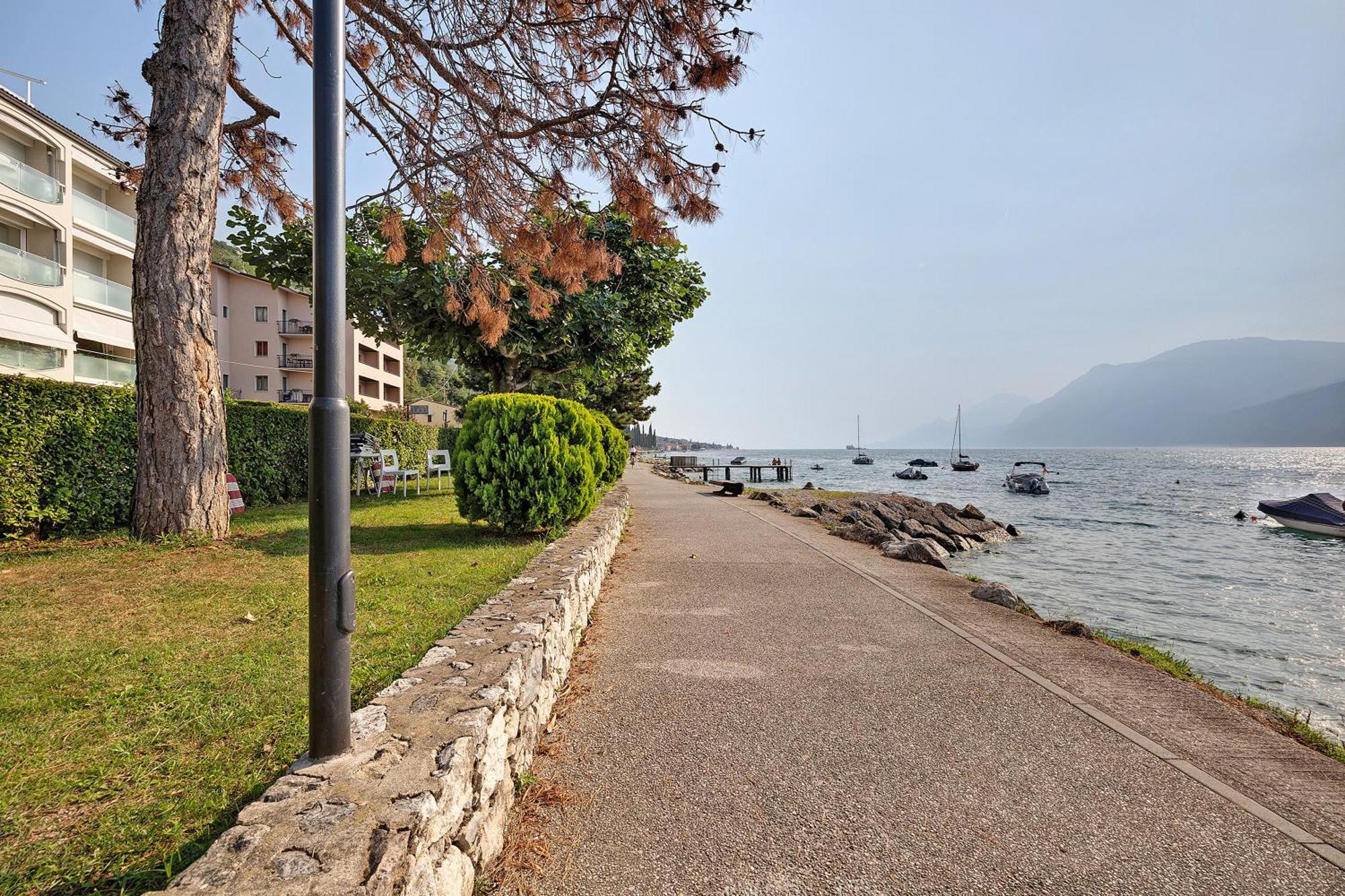 Apt Theo Val Di Sogno Garda Lake Мальчезіне Екстер'єр фото